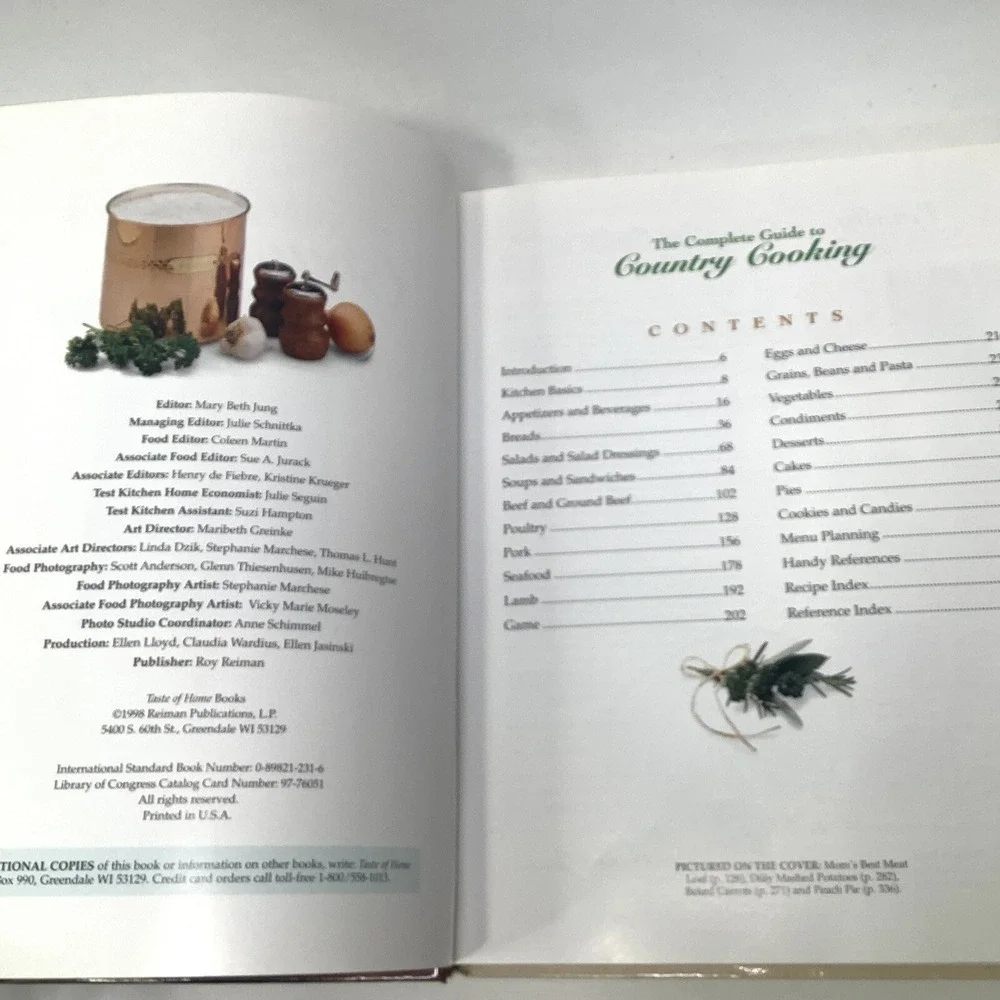 Taste of Home The‎ Complete Guide to Country Cooking 1998
